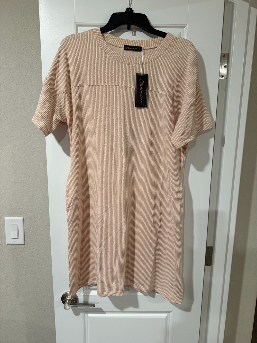 Sunnyside Light Pink Crew Neck Knit Dress